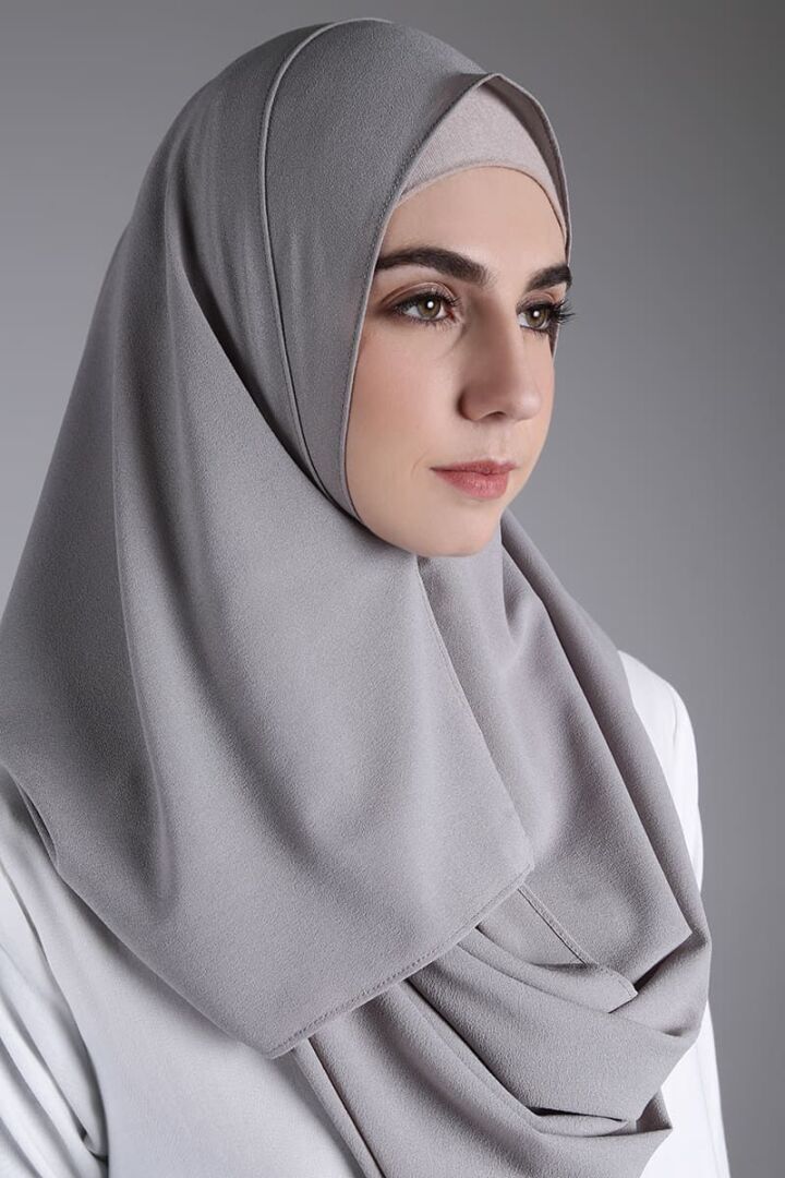 Кабмин не поддержал ограничения на ношение религиозной одежды. Пишет- Деловая газета "Взгляд". 27 мая 2024.