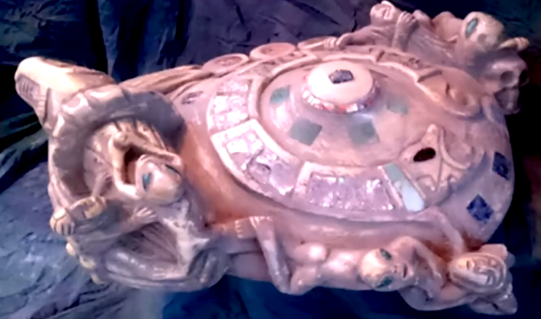 Мексиканцы продолжают делать заявления о своих странных находках