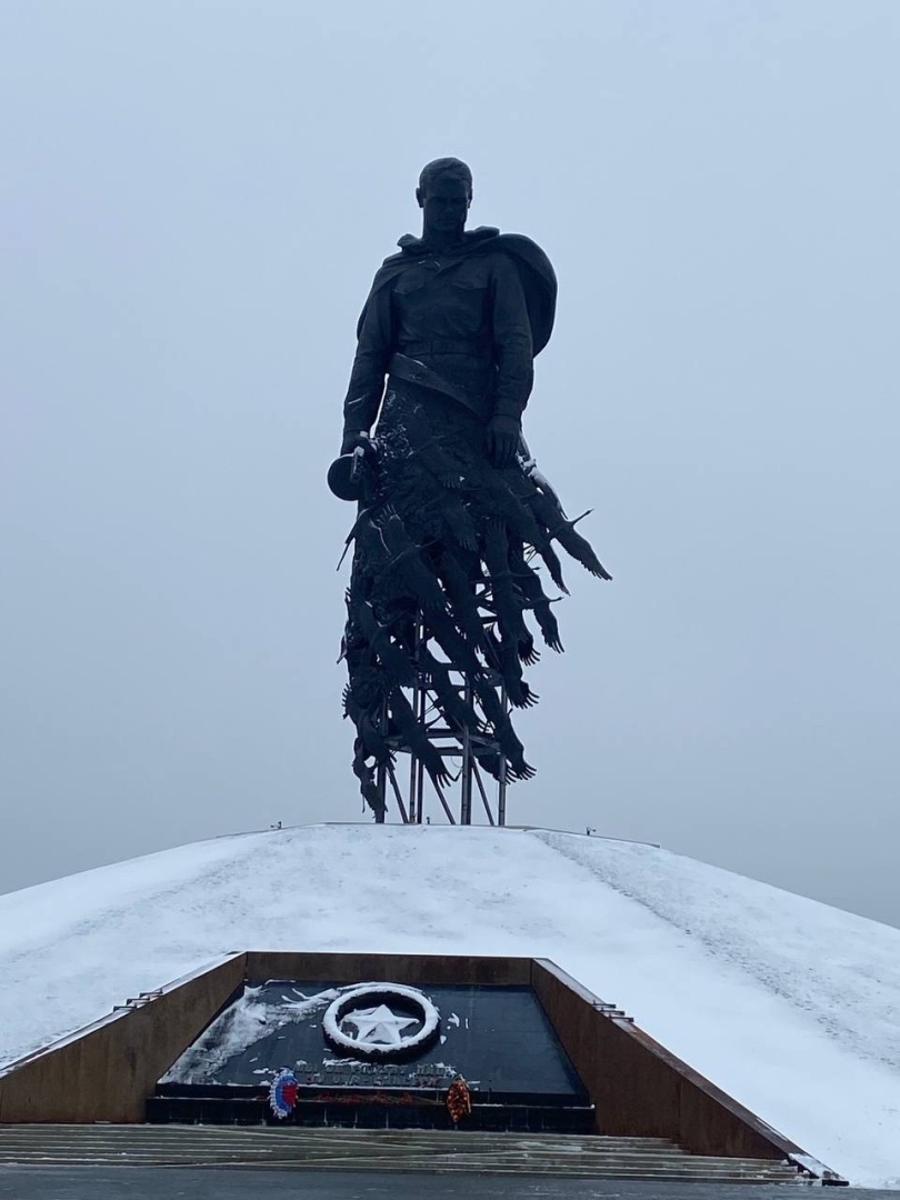 Памятник во Ржеве. Эмоции, которые не купишь