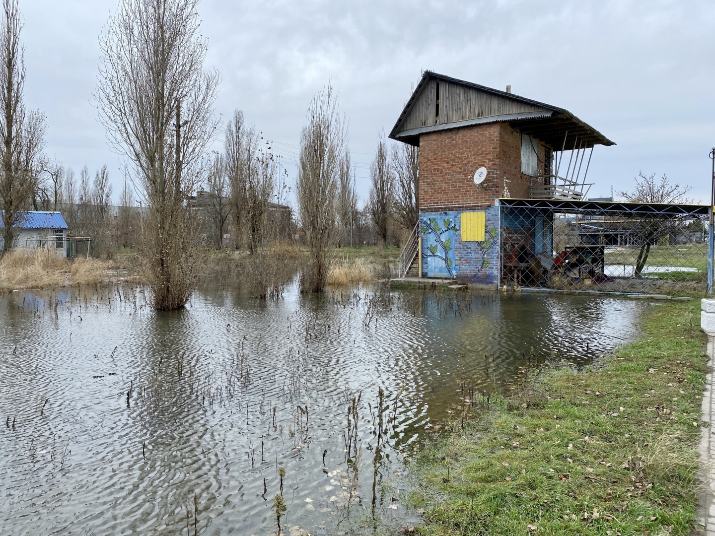 Посетил город Таганрог после недавнего шторма. Шокирующая картина. Набережных больше нет.