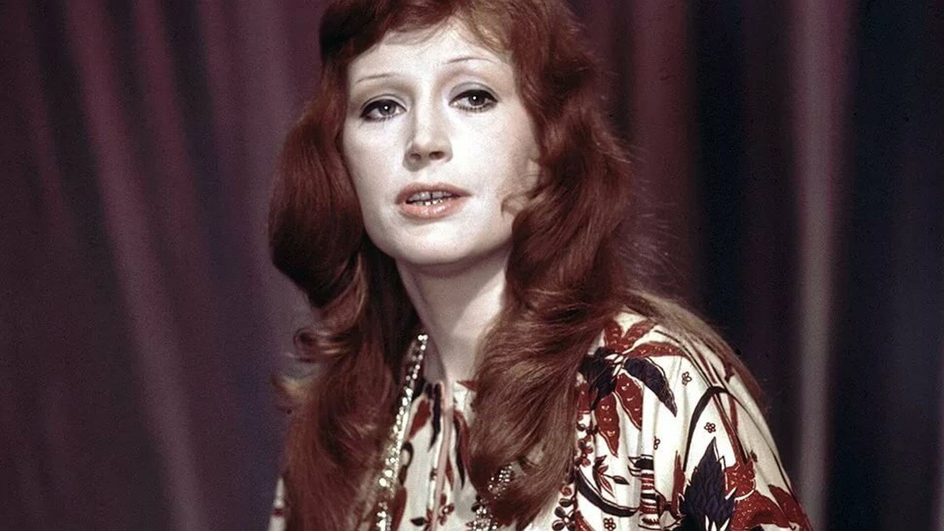 Возвращение Аллы Пугачевой в Россию. Увидим ли мы её на Новогоднем голубом огоньке? Вернется ли все на круги своя?