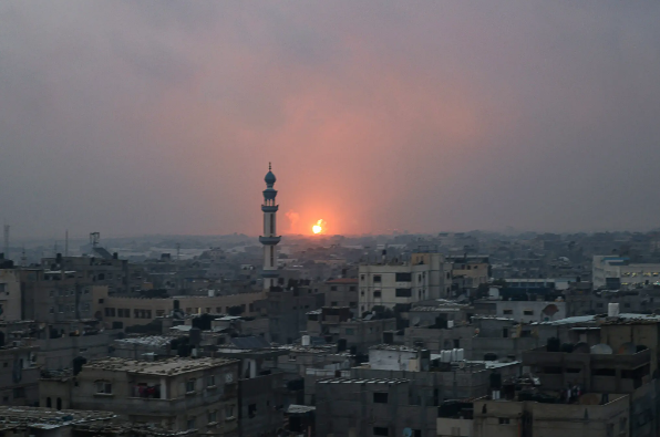 Израиль заявляет, что его силы наступают на Хан-Юнис