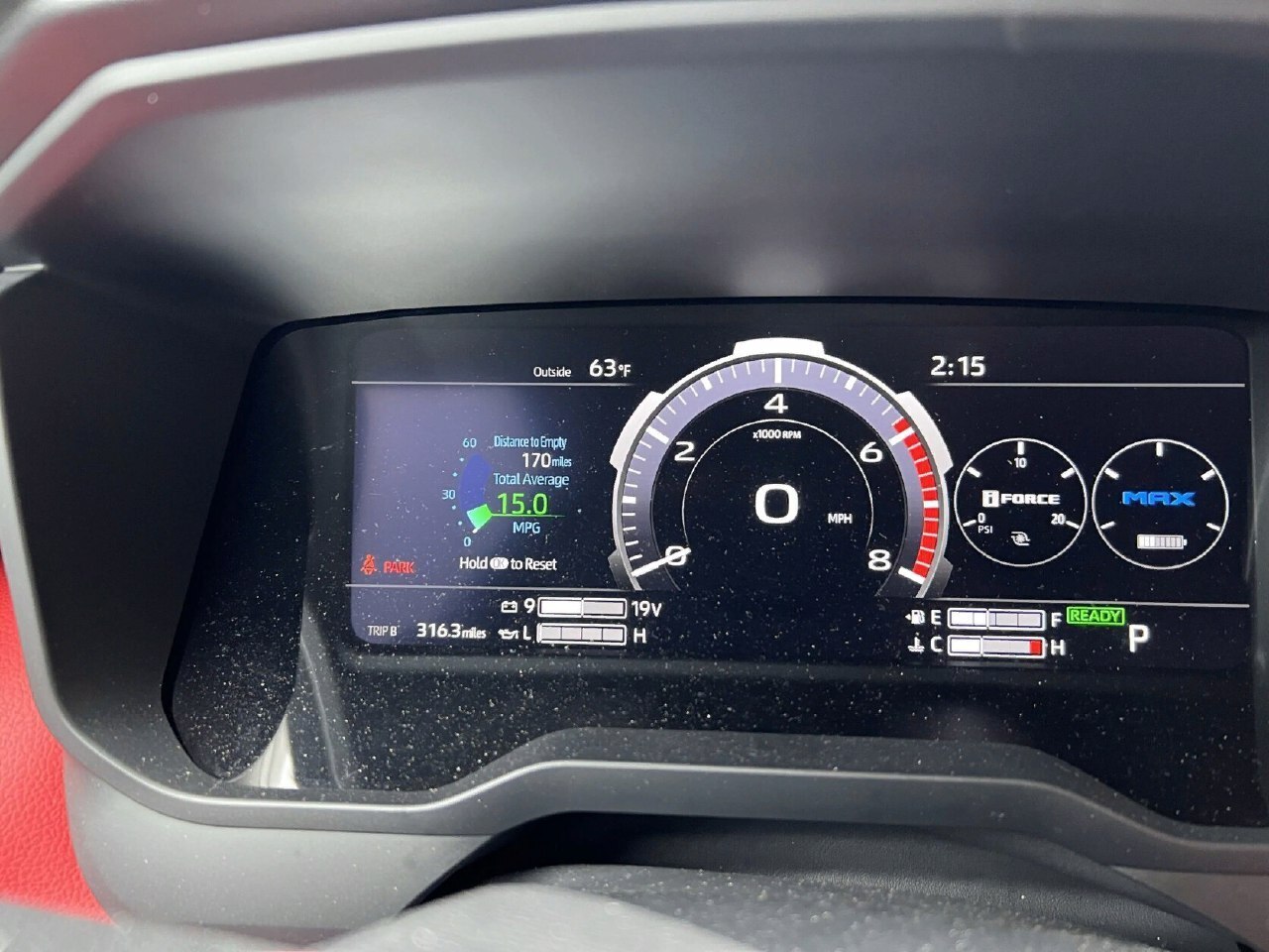 Обзор автомобиля: Toyota Tundra TRD Pro готова к игре, когда дорожное покрытие закончится