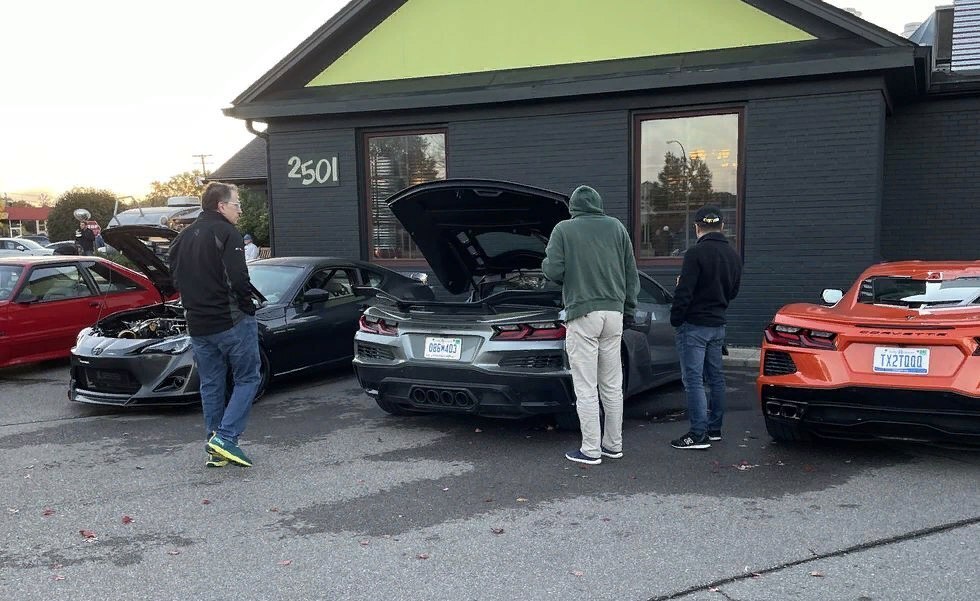 Жизнь с блоком Chevrolet Corvette Z06 Live