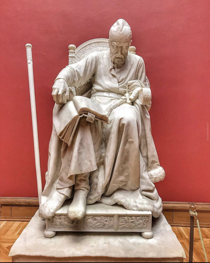 Выставка "Легенды Кремля: русский романтизм и Оружейная палата"