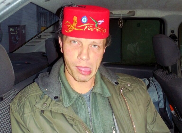 Турция "подкинула" проблем россиянам. Теперь ездить туда чревато