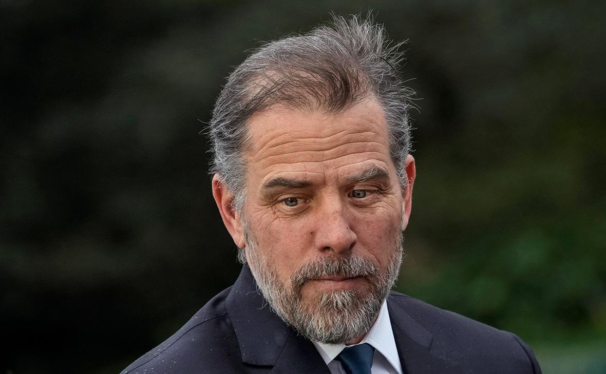 Сын Байдена отказался давать показания по расследованию для импичмента отца