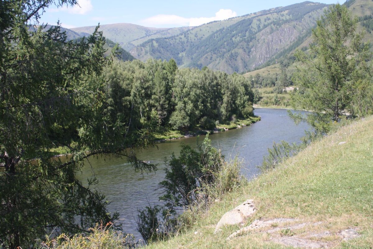 "И дым Отечества..." или о том, как вместе с дымом могут быть развеяны мифы о "хорошем" и "плохом" туризме