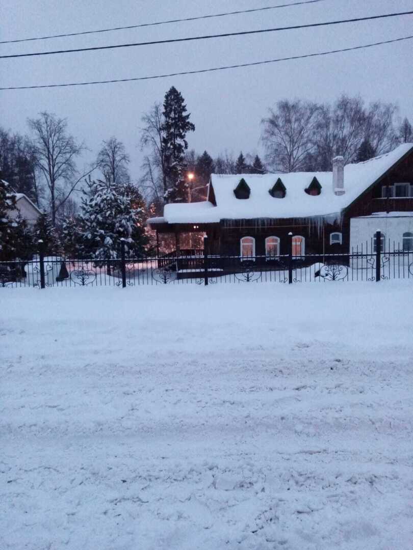 Зимняя сказка или снежный коллапс? Справляются ли коммунальные службы с уборкой снега?