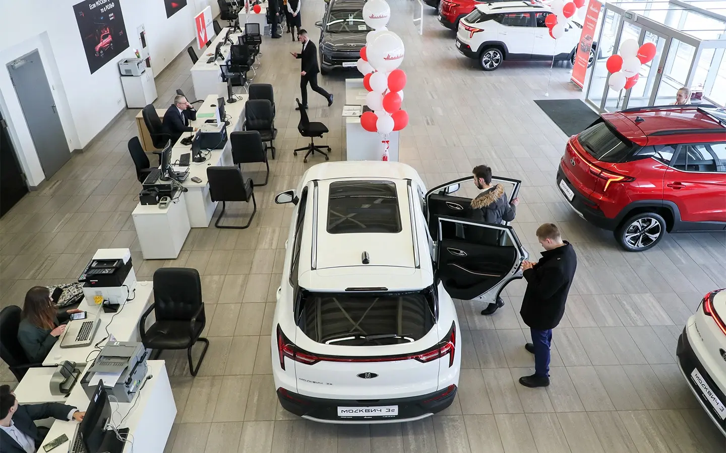 «Атом» — отечественный электромобиль, показанный на визуализации