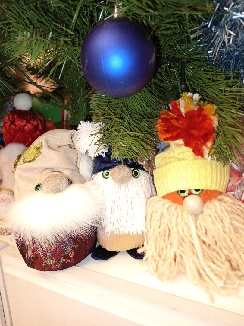 Новогодние Гномы иЛи игрушки своими ручками