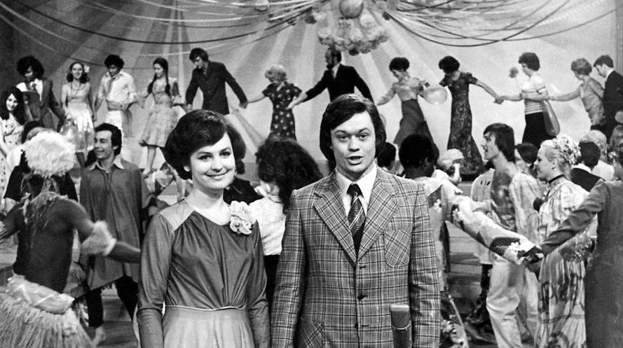 Голубой огонек в СССР и сейчас. История легендарной передачи