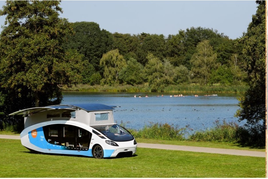 «Первый в мире внедорожный внедорожник на солнечной энергии» проехал по Марокко, питаясь только от солнца