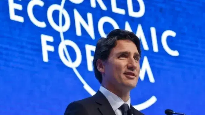 Джастин Трюдо полностью ЗАПРЕЩАЕТ бензиновые автомобили в Канаде