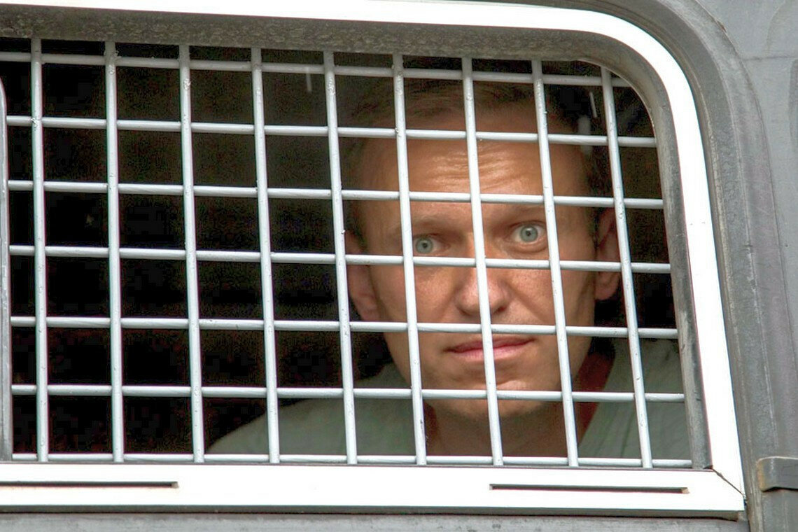 Пропавший Навальный нашелся в поселке Харп, в ИК-З "Полярный волк"