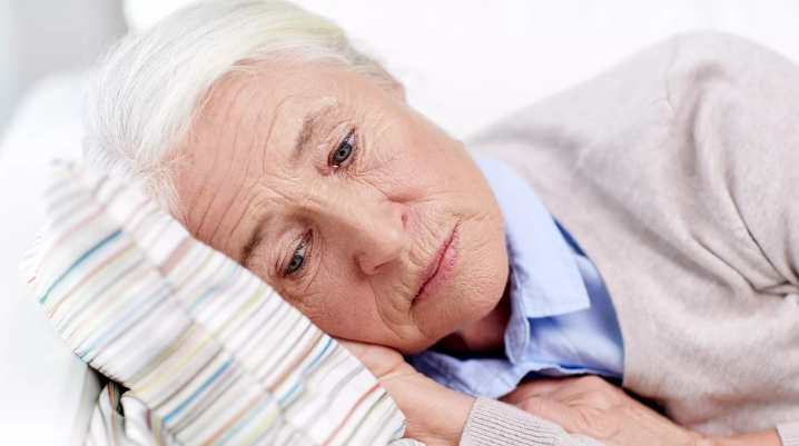 Пенсионер. Проблема социального одиночества или как победить депрессию