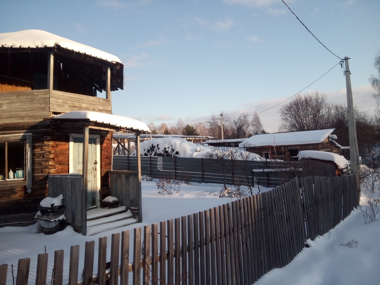 А куда вы деваете старую мебель: продаёте, везёте на дачу или отдаёте?