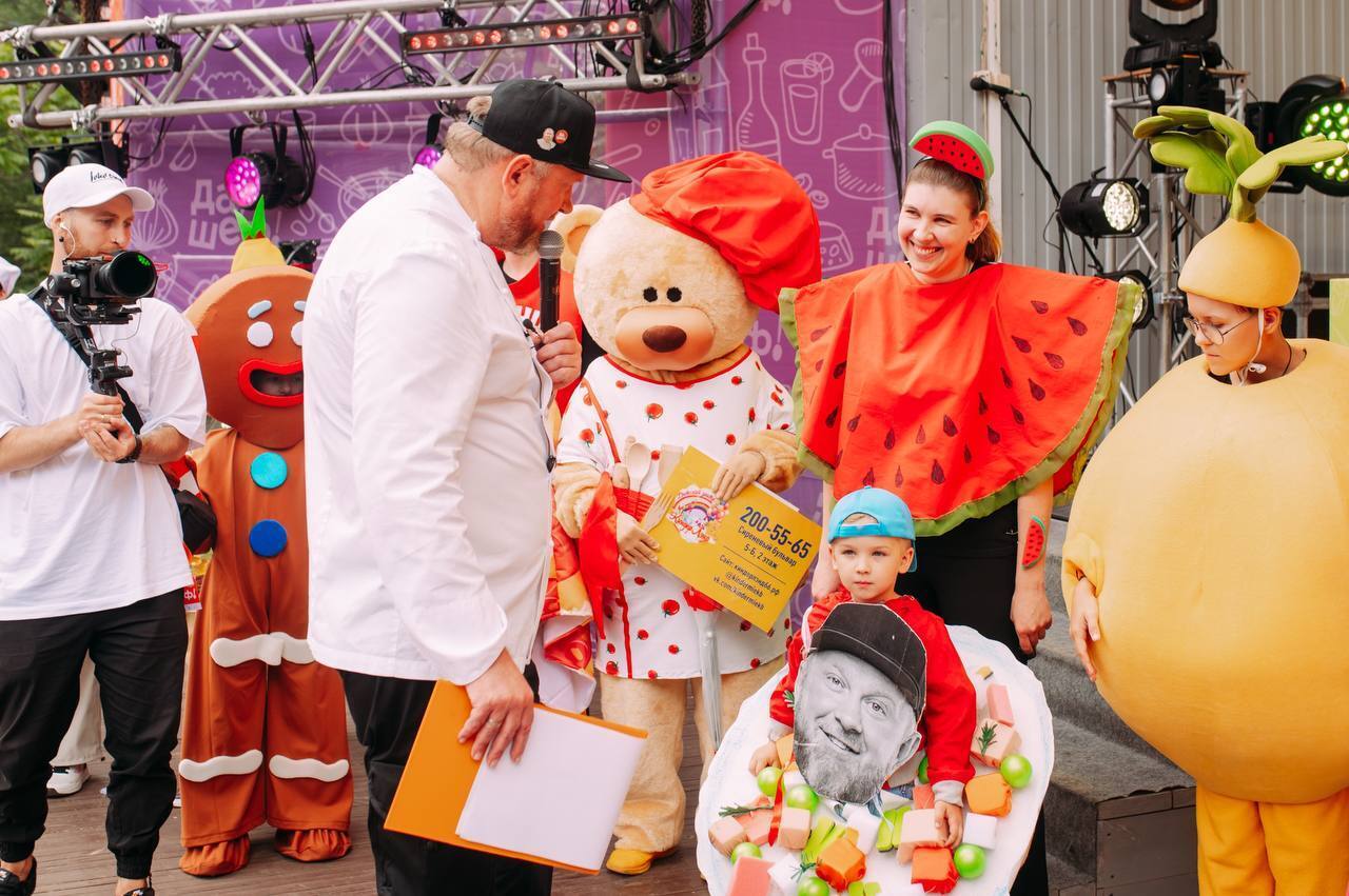 С компании Константина Ивлева<span style=