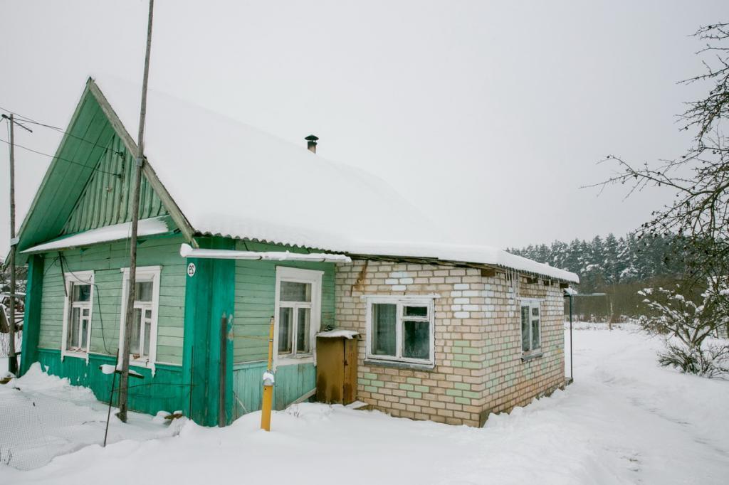 Почему пенсионерам не стоит переезжать жить за город: развеиваем иллюзии