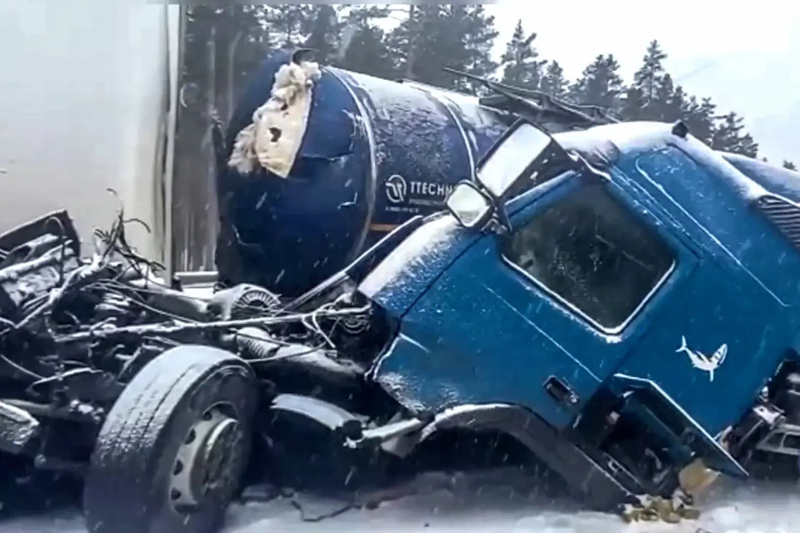 Массовая авария на М-11: причины, последствия и рекомендации