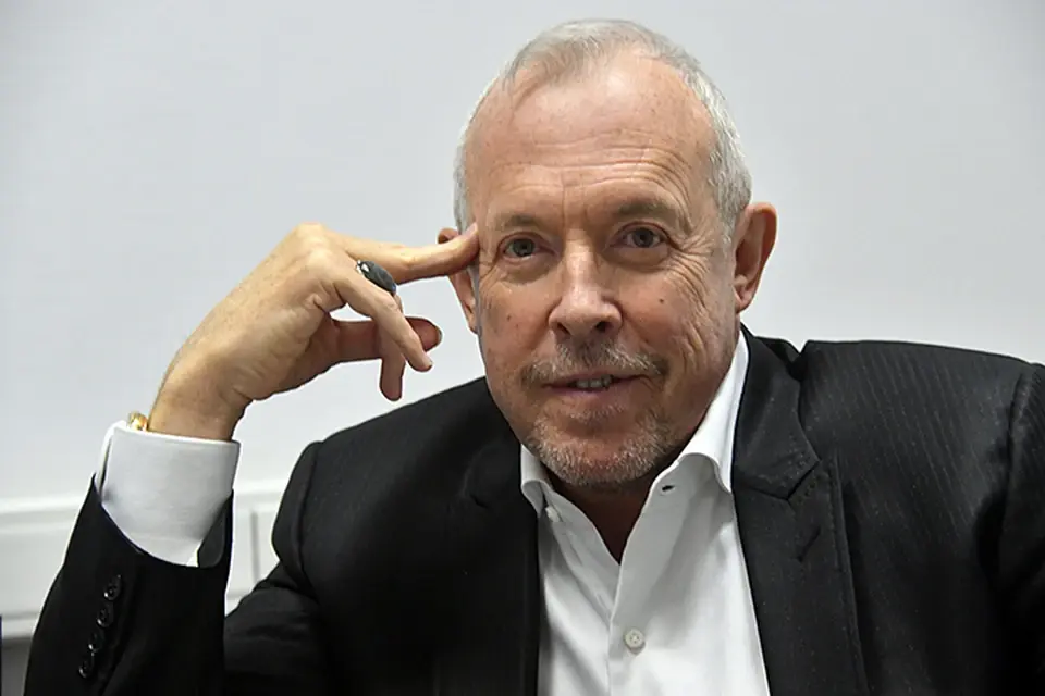 Бывшая супруга Макаревича экстренно госпитализирована с нарушениями речи и мозговыми расстройствами