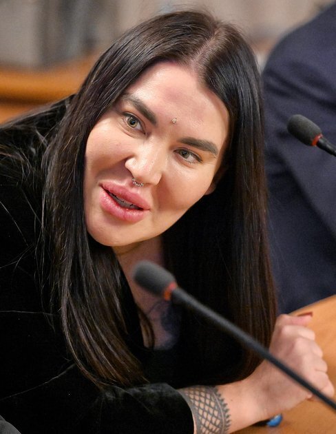 Выборы президента России 2024: какие кандидаты поборются за пост главы нашего государства?