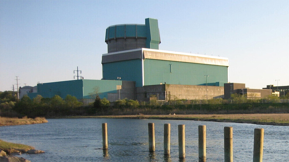 Строили-строили, и всё без толку. Пять самых дорогостоящих и невзрачных сооружений