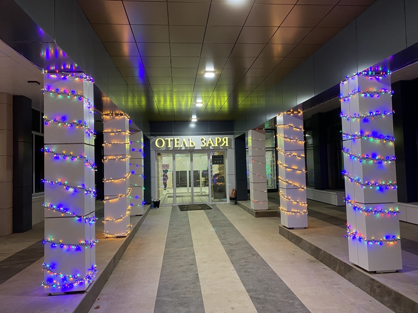 Плюсы и минусы отеля во Владимире, где мы жили во время путешествия по Золотому кольцу России