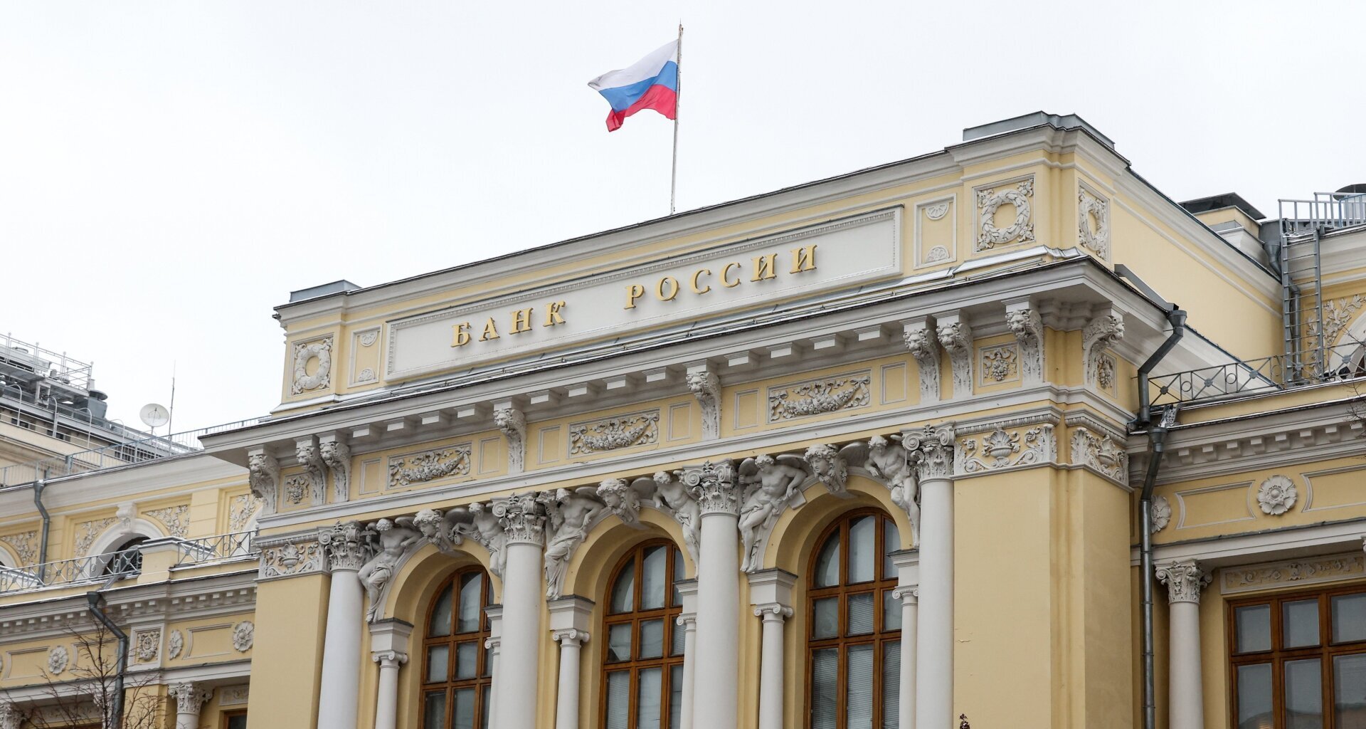 Как распознать телефонных мошенников: 10 признаков, что звонок поддельный