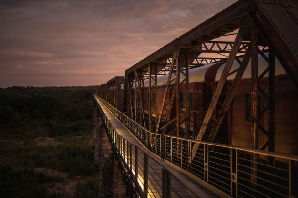 Этот поезд идет в никуда. Теперь это роскошный аттракцион