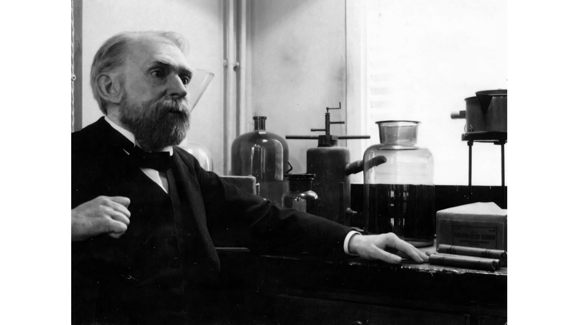 St✭R и К° ⤵️. Любопытные факты из истории развития артиллерии. Нобель или всё же Менделеев?