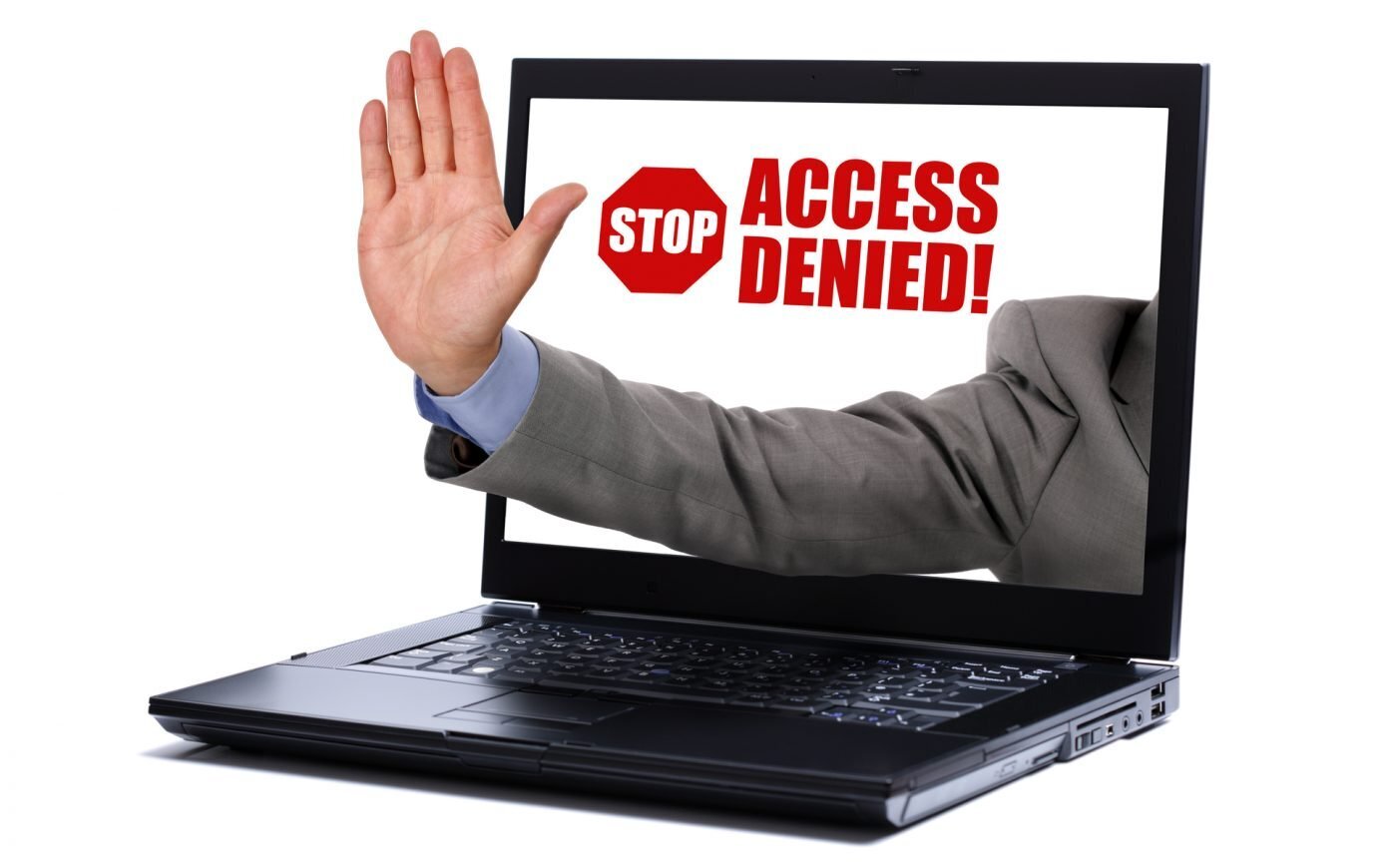 Роскомнадзор: блокируем всех, кто думает иначе!