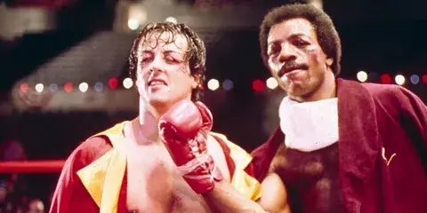 Актера Карла Уэзерса, известного своей ролью в серии фильмов "Рокки", не стало в возрасте 76 лет.