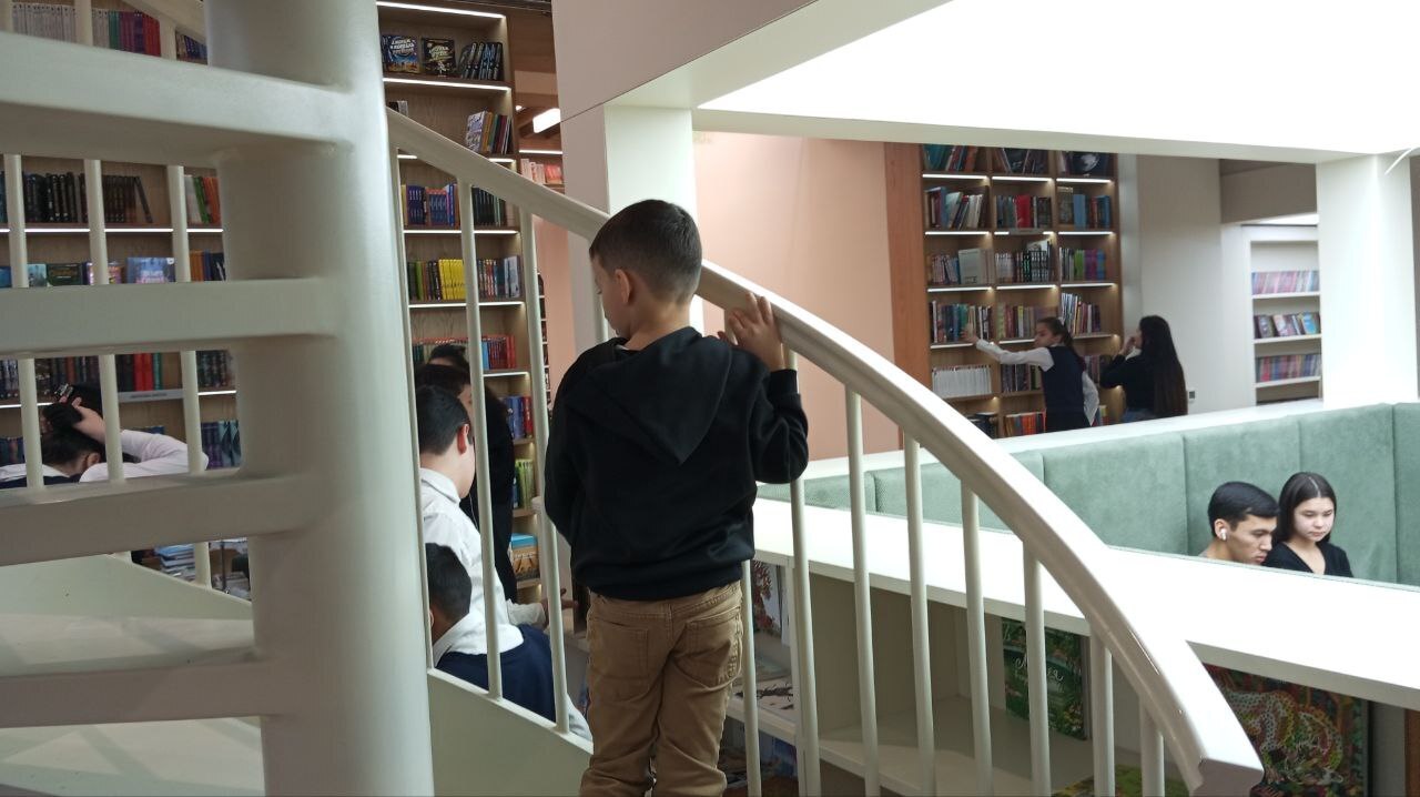 Новая бесплатная Детская Библиотека в Ташкенте, это настоящий книжный город для детей и взрослых