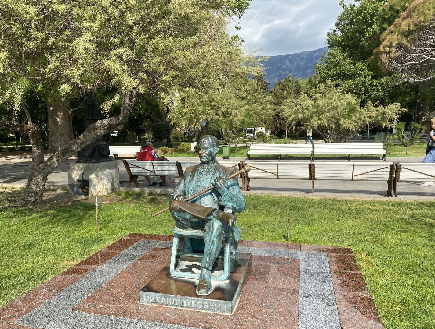 Лучше Ялты, может быть только Ялта