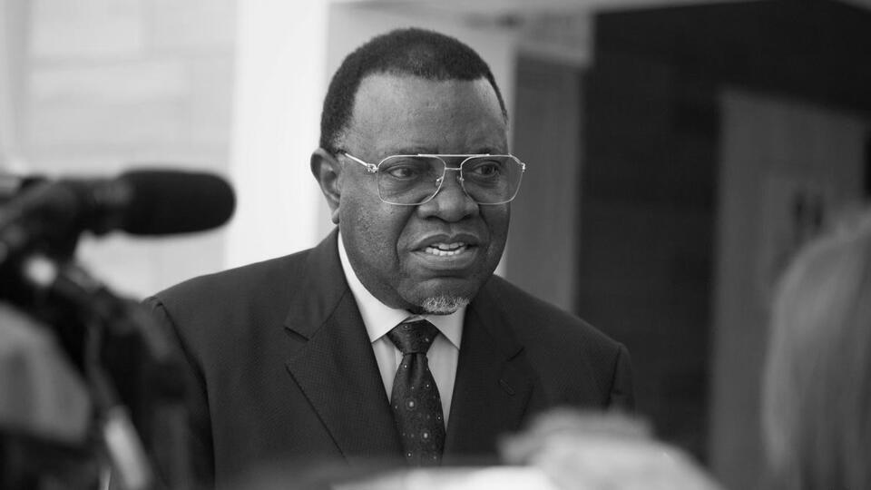 Владимир Путин выразил соболезнования Намибии Хаге Гейнгоба.