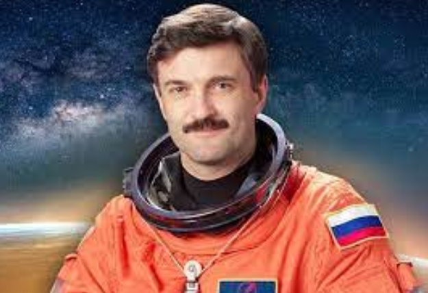 Космонавты-рекордсмены. Продолжительность пребывания в космосе превысит 1000 суток