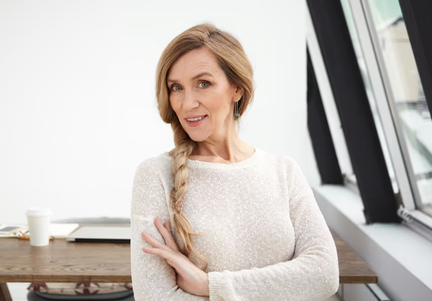 В 40 лет жизнь только начинается: муж променял меня на 20-летнюю, отнял квартиру, но я не раскисла