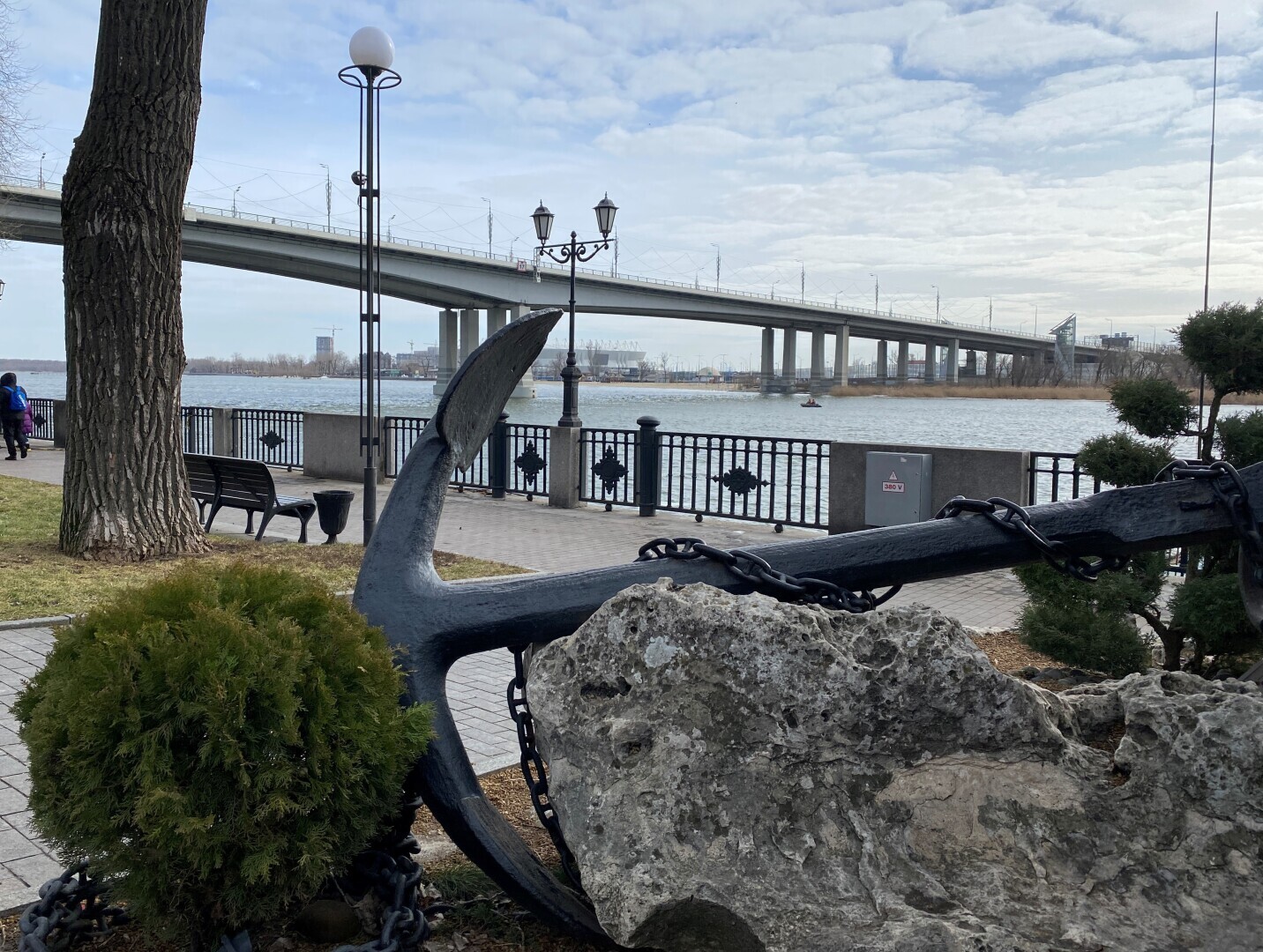 В Ростове февраль превратился в апрель. Еще немного и на улицах вырастут банановые пальмы