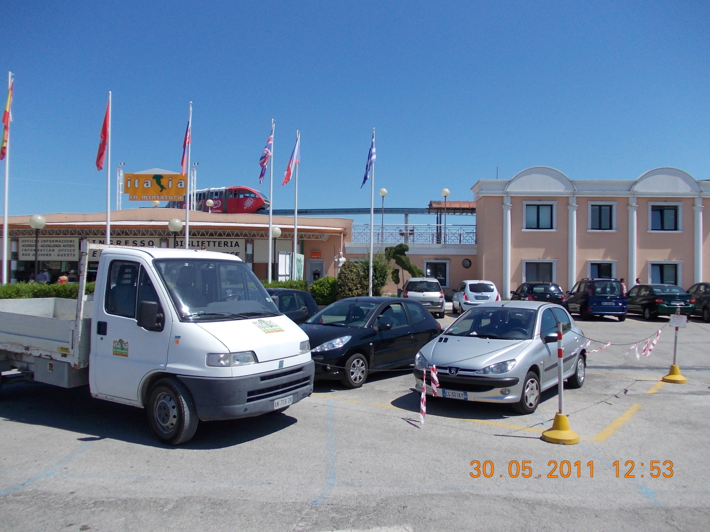 «Парк «Маленькая Италия» в окрестностях Римини » - Расскажу (и покажу) как был в этой развлекательно-познавательной локации в самом конце мая 2011 г