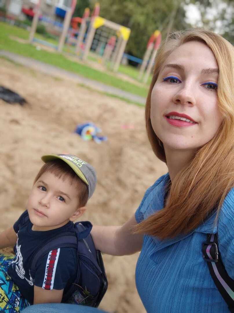 Бабушка упала на пешеходном переходе. Я, малыш и больше никого - это был стресс