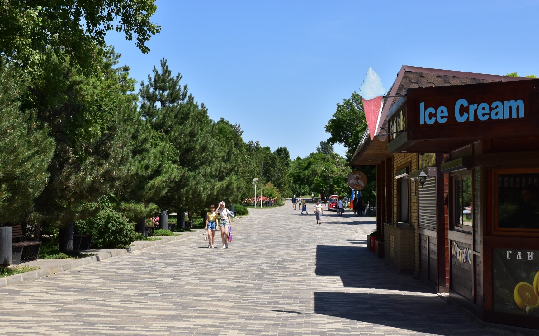 Приморский парк в Таганроге. Как он выглядел до шторма века.