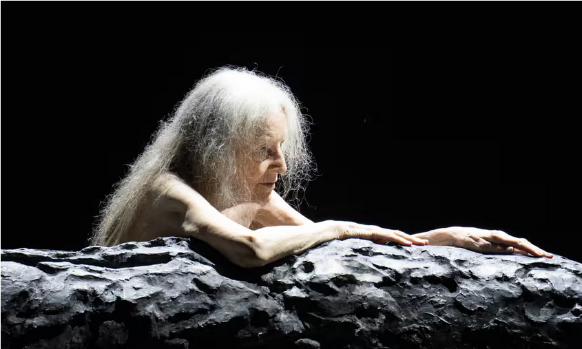 82-летняя оперная актриса в ярости от критиков, заявивших, что в первый вечер она выглядела испуганной