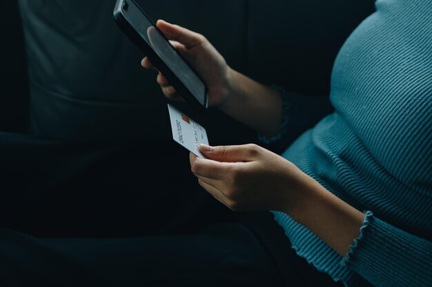 И смех и грех. Как вытаскивают деньги из наших карманов: самая новая схема обмана