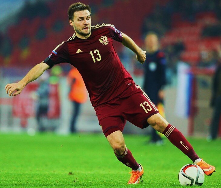 Сибиряк Вовка Гранат - футболист сборной России, с которым гоняли дворовый футбол