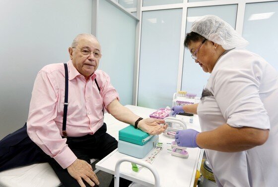 Евгений Петросян сегодня, 12 февраля 2024 года: экстренно госпитализировали в Москве. Как самочувствие, какие изменения, что произошло?