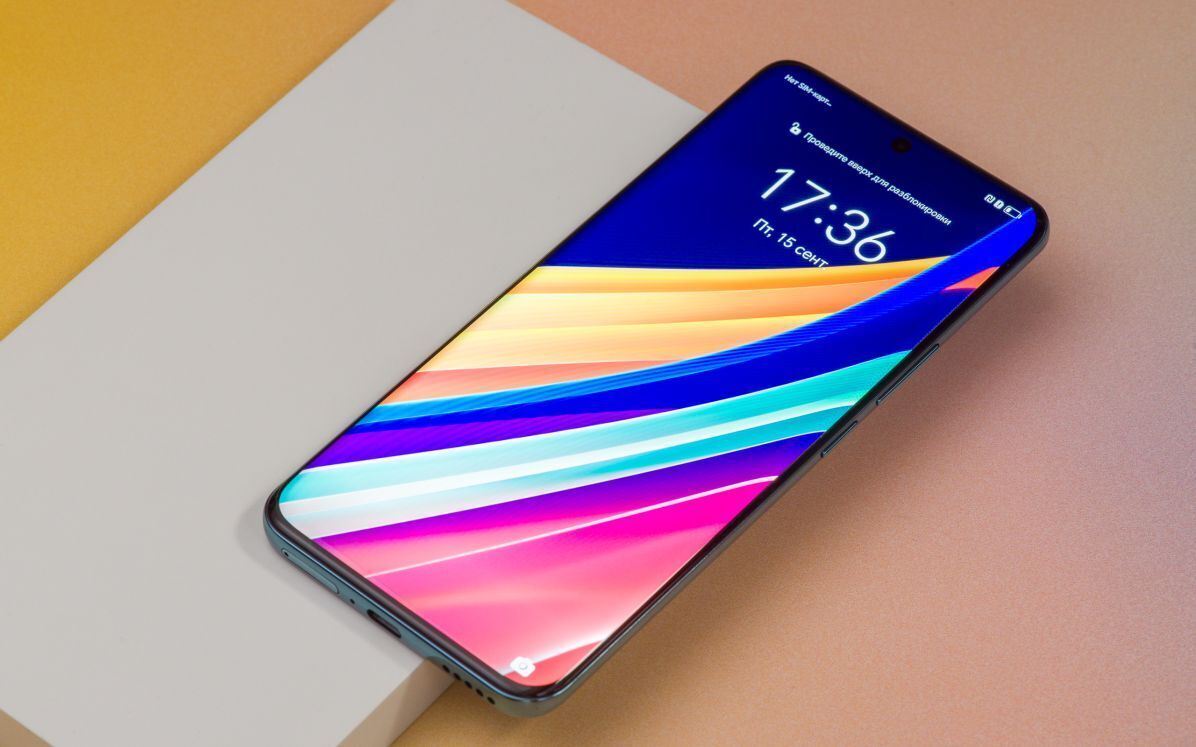 Обзор Honor 90: приоритет комфорта над бенчмарками