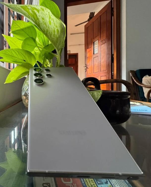 Обзор Samsung Galaxy S24 Ultra: Искусственный интеллект, который меняет реальные впечатления