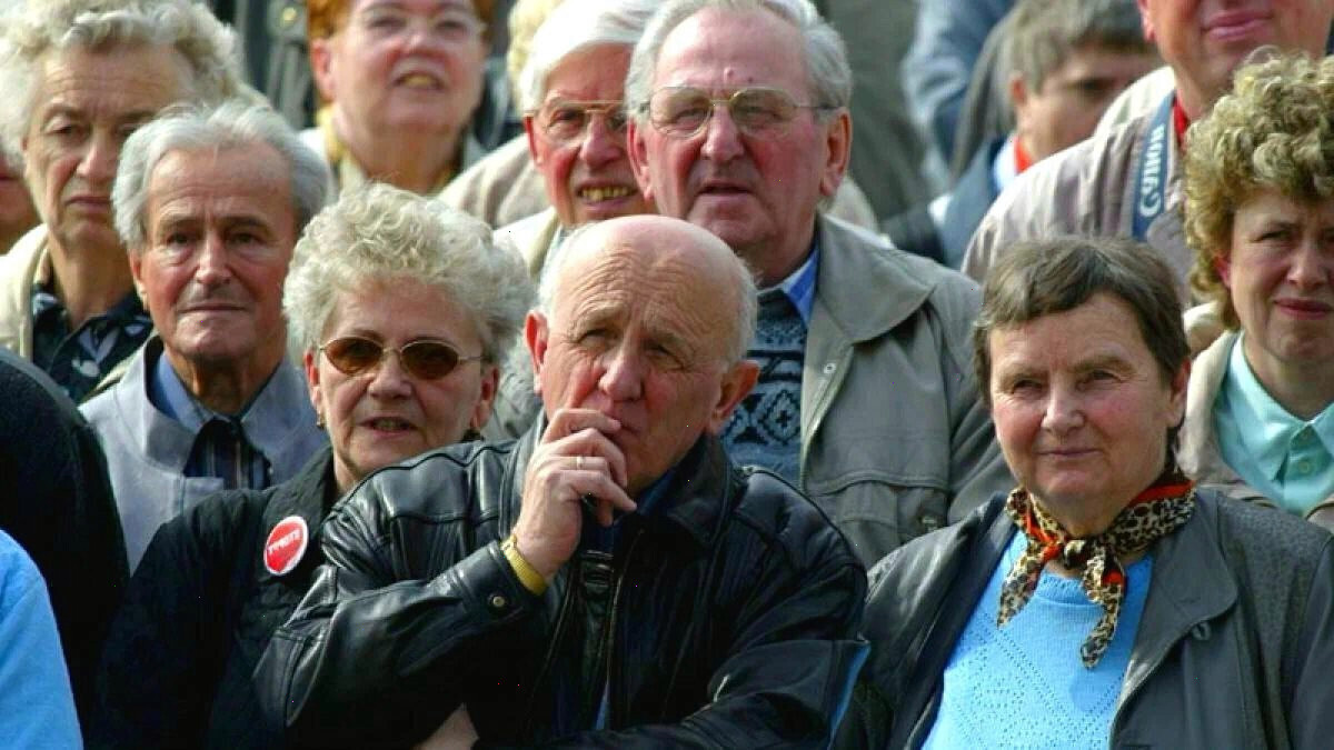 Как сокращение количества пенсионеров повлияет на рост пенсий. Пенсионную реформу снова хотят отменить