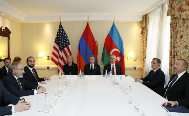 Просмотрите до конца и вы поможете заработать 0.10₽ за 10 просмотров👀 (и так..)